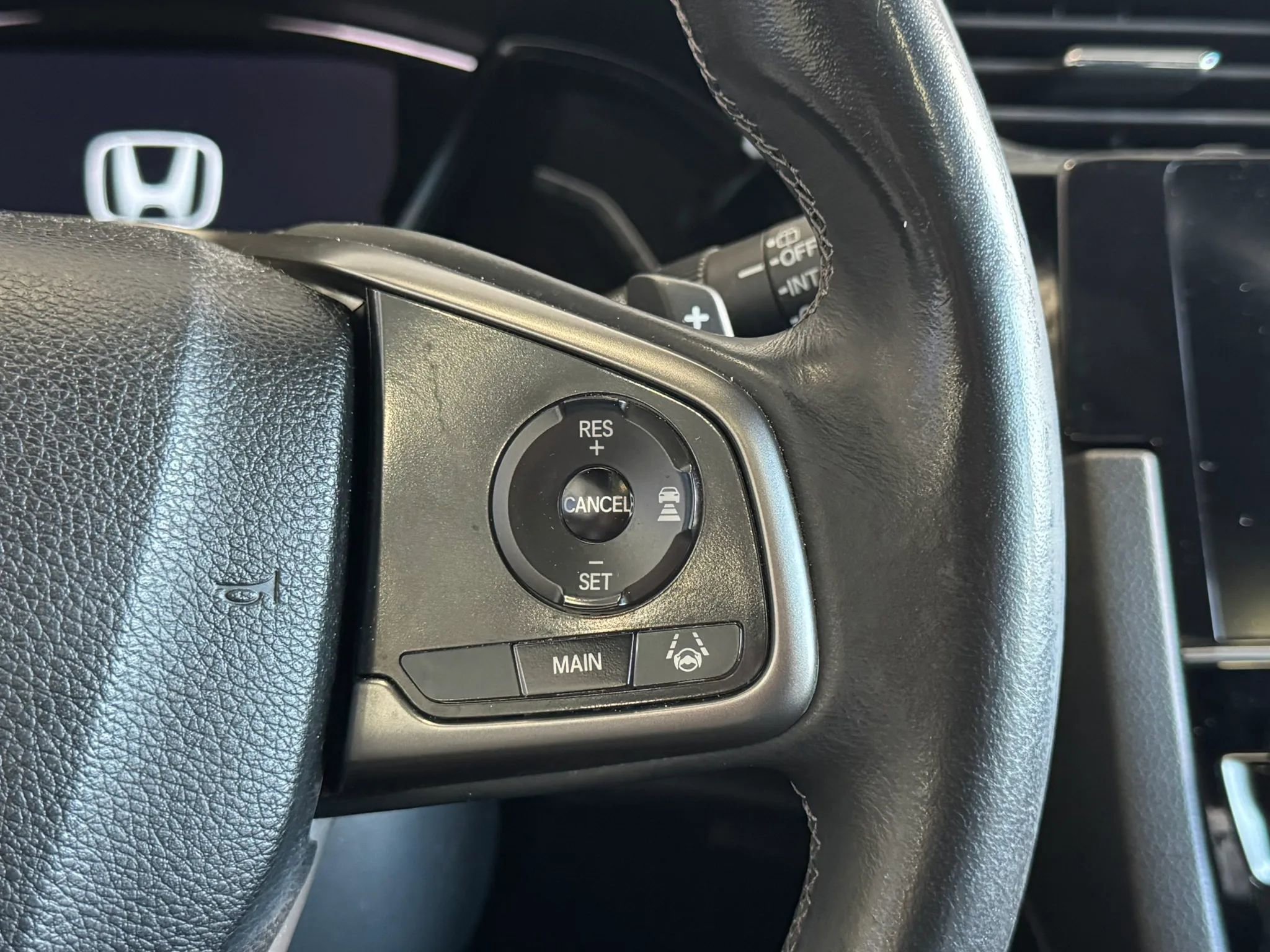 Used 2018 Honda Civic Sport Touring image 13