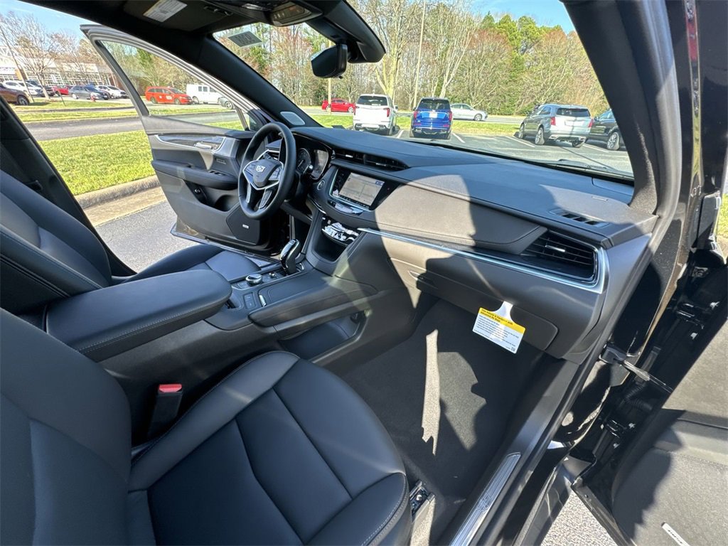 New 2024 Cadillac XT5 Premium Luxury w/ Technology Package image 30