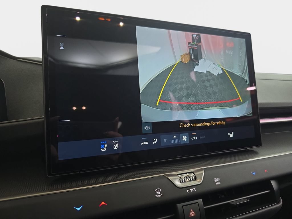 New 2026 Lexus ES 500e AWD/4WD image 22