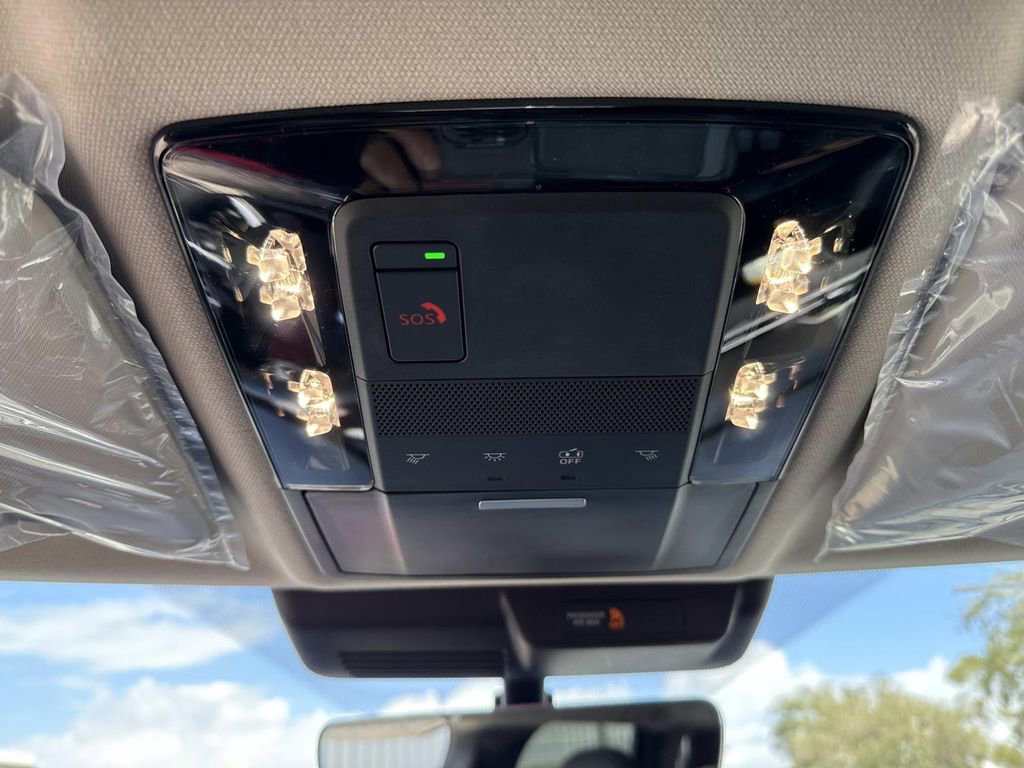 New 2026 Mitsubishi Outlander SE image 42