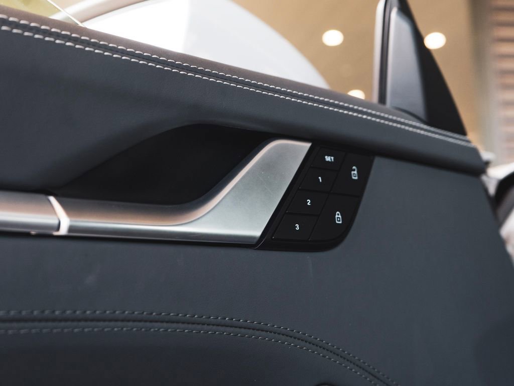 Used 2024 Porsche 911 Turbo S image 33