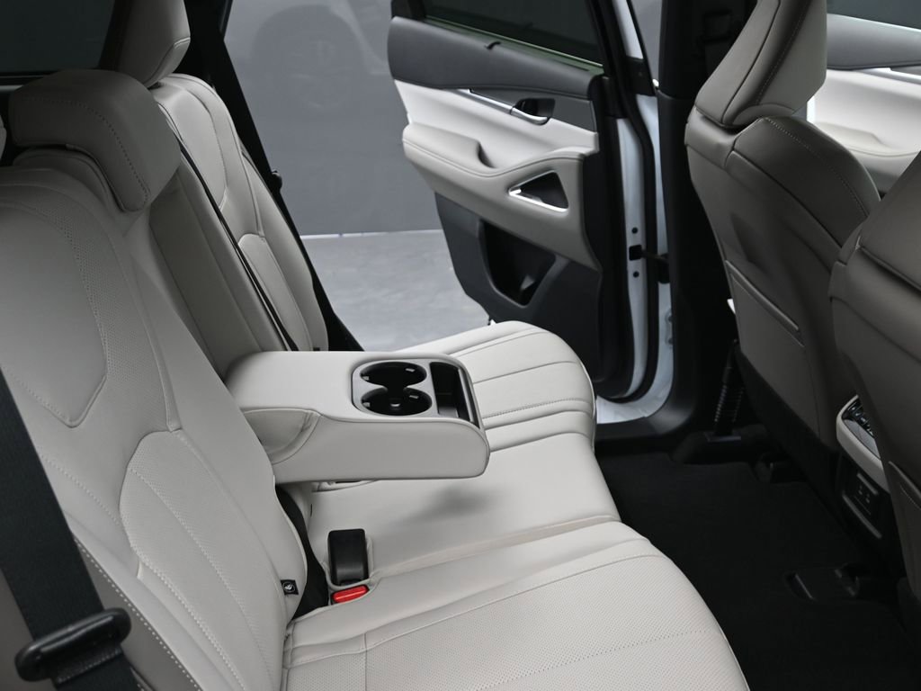 New 2026 INFINITI QX60 Luxe w/ Cargo Package image 23