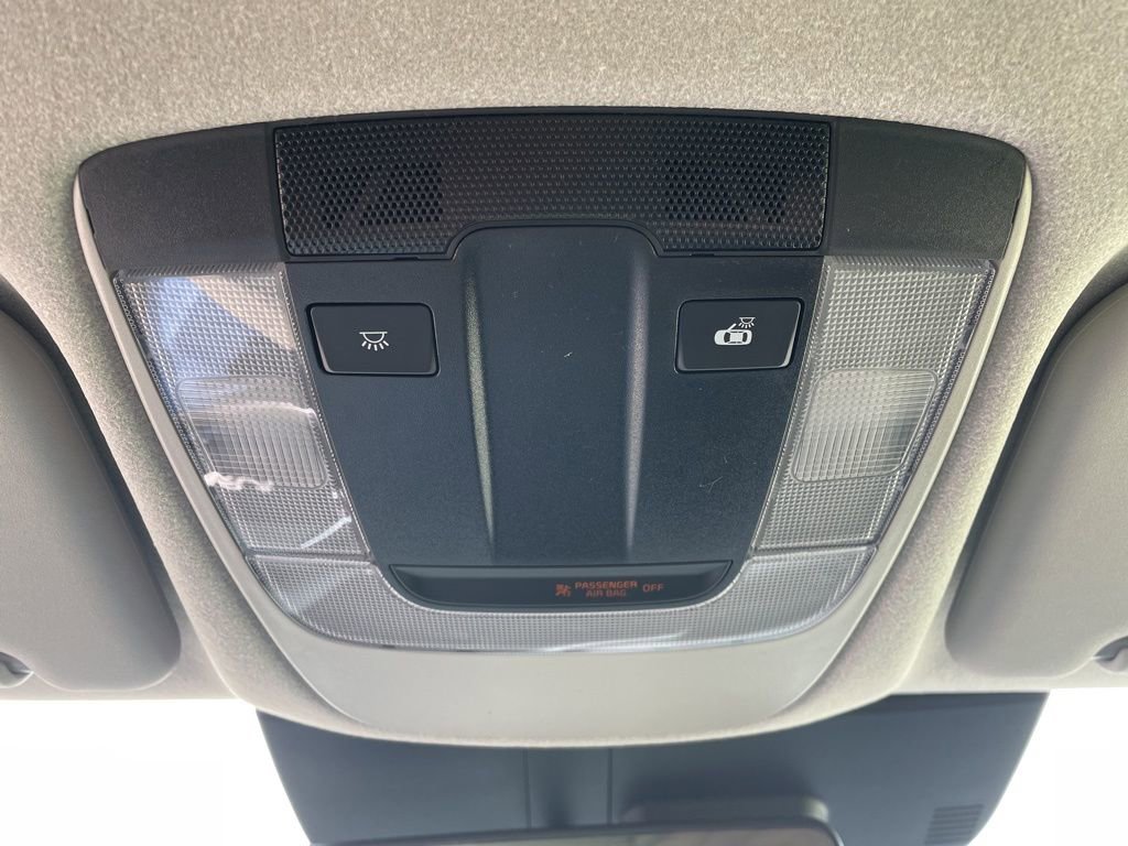 New 2026 Kia Niro LX image 18