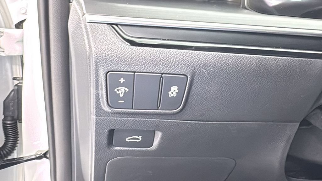 New 2026 Kia K5 GT-Line image 31