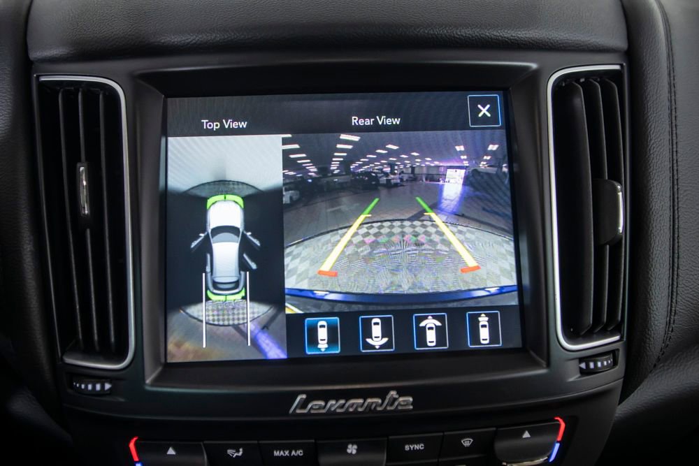 Used 2017 Maserati Levante S image 29