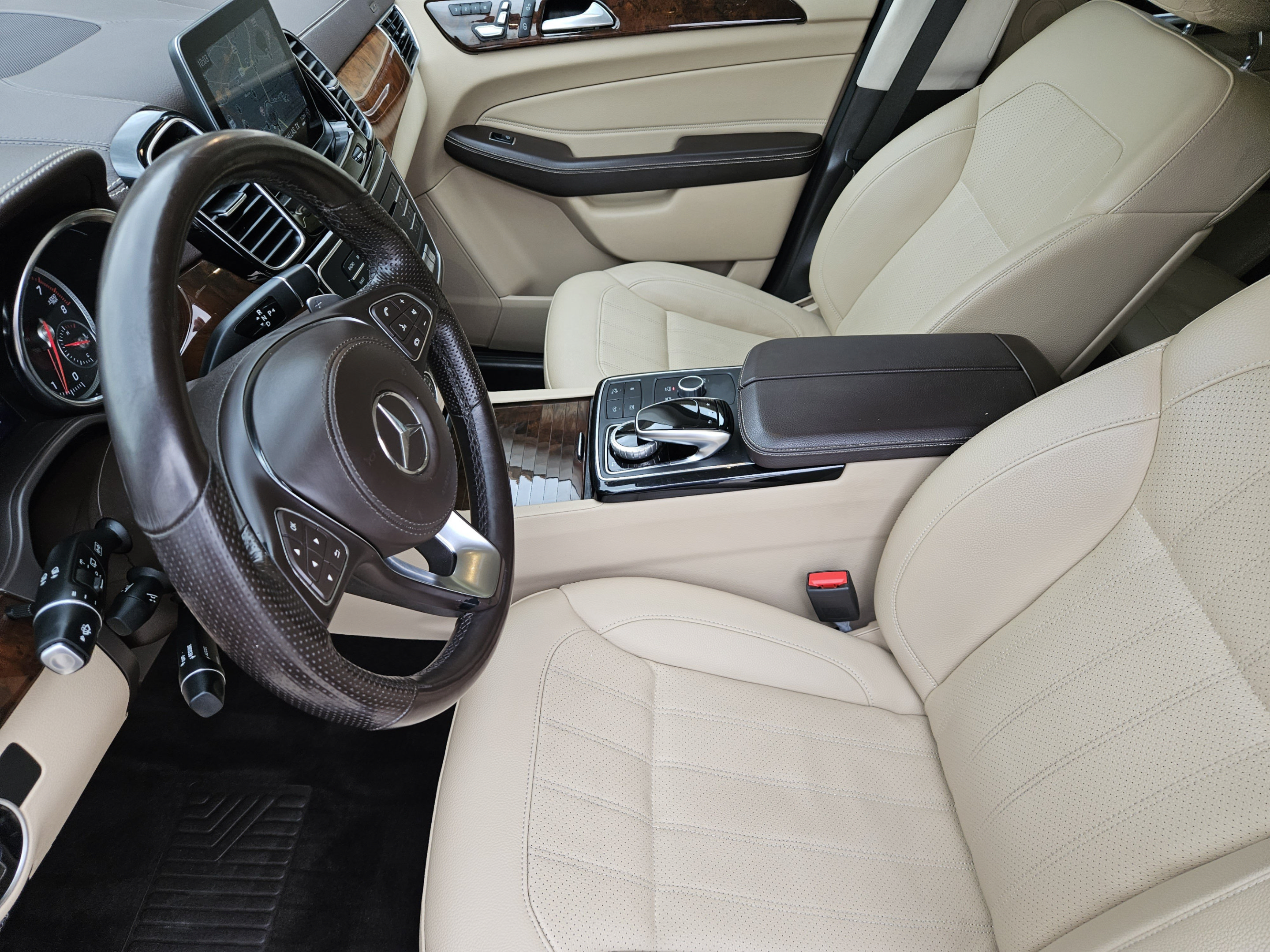 Used 2019 Mercedes-Benz GLS 450 4MATIC image 9