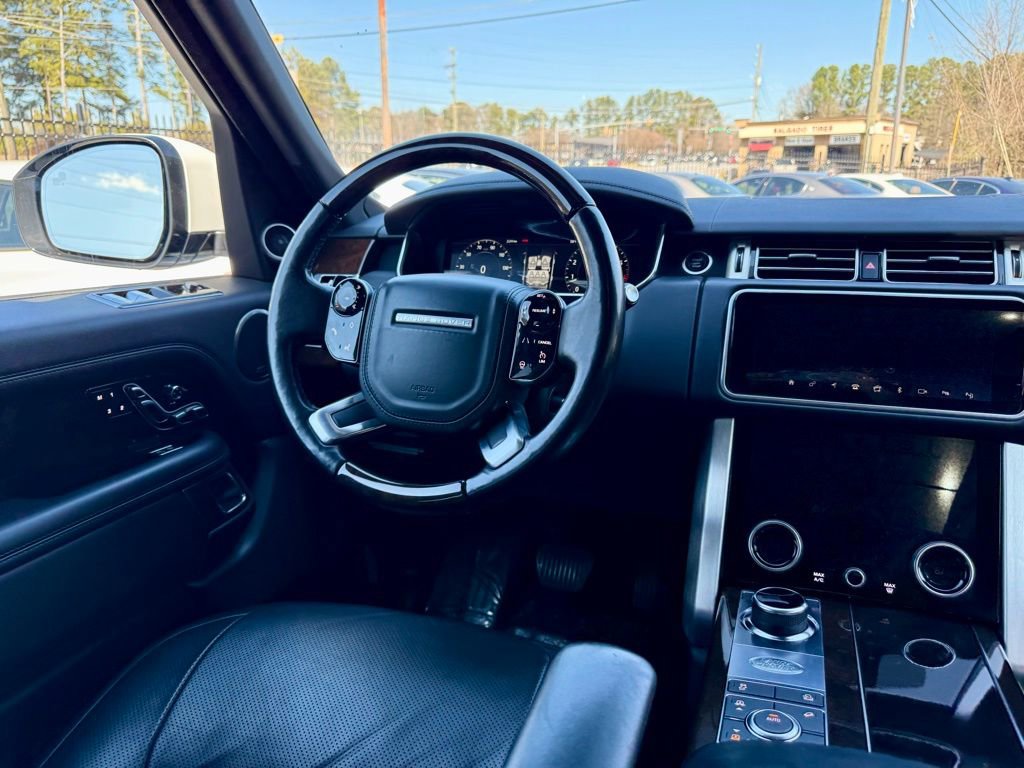 Used 2018 Land Rover Range Rover HSE image 14