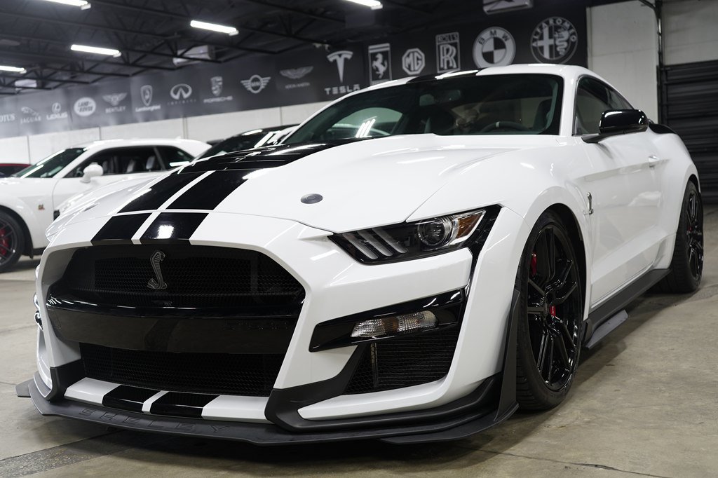 Used 2022 Ford Mustang Shelby GT500 w/ Technology Package RWD video 1