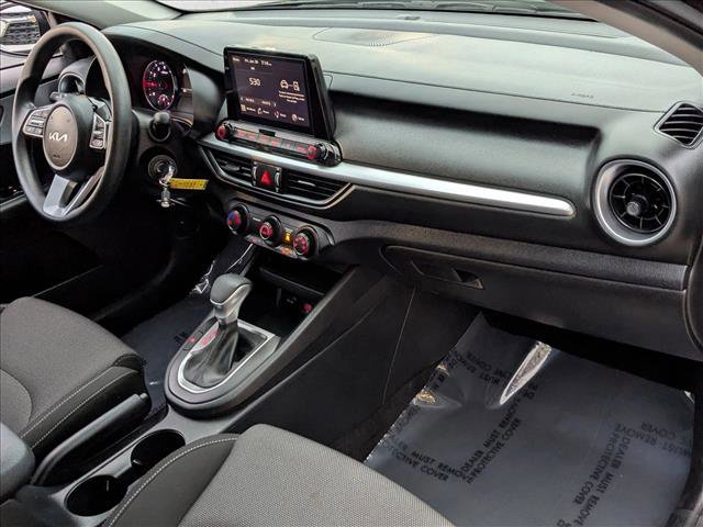 Used 2024 Kia Forte LX image 19