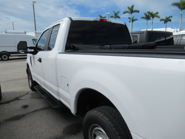 Used 2019 Ford F250 XL RWD image 4