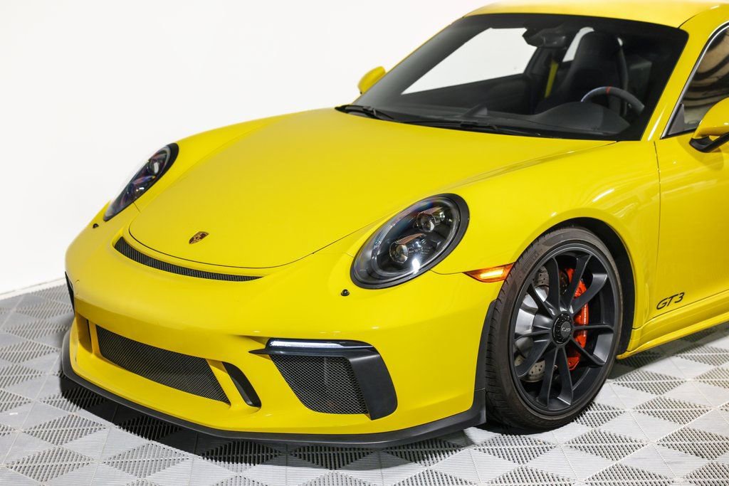 Used 2018 Porsche 911 GT3 w/ Sport Chrono Package image 19