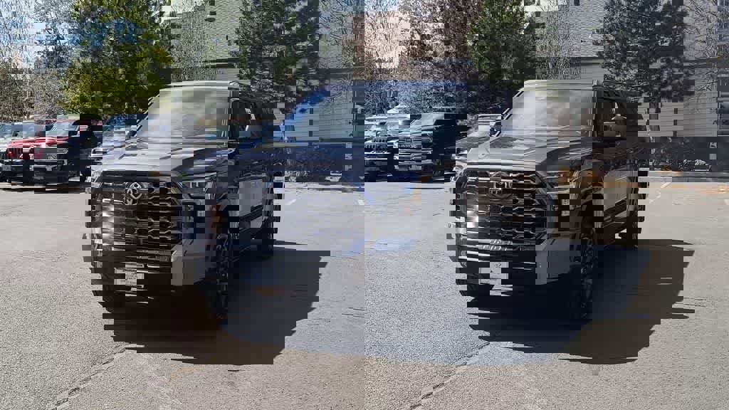 Used 2024 Toyota Tundra Platinum image 4