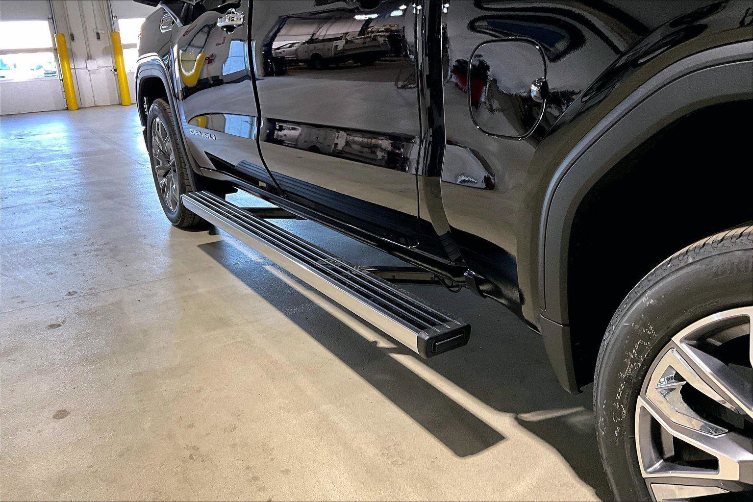 New 2026 GMC Sierra 1500 Denali w/ Denali Reserve Package image 19