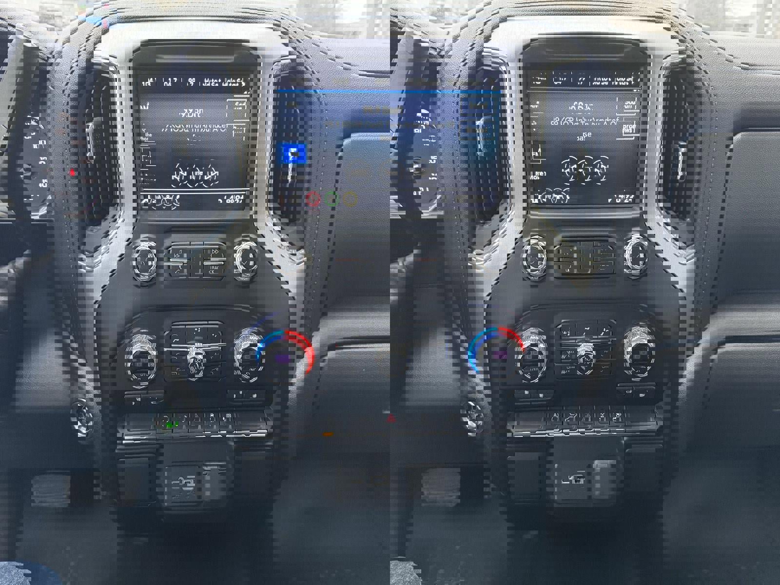 Used 2020 GMC Sierra 1500 Elevation w/ Elevation Value Package image 21