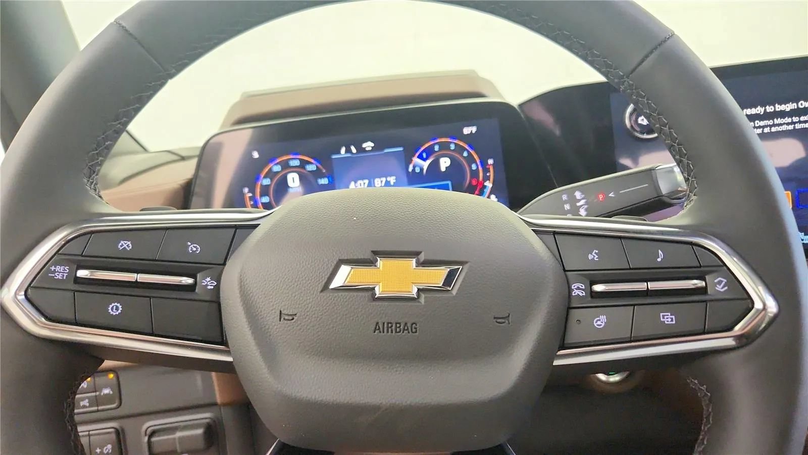 New 2026 Chevrolet Tahoe High Country w/ Sun And Tow Package AWD/4WD image 26