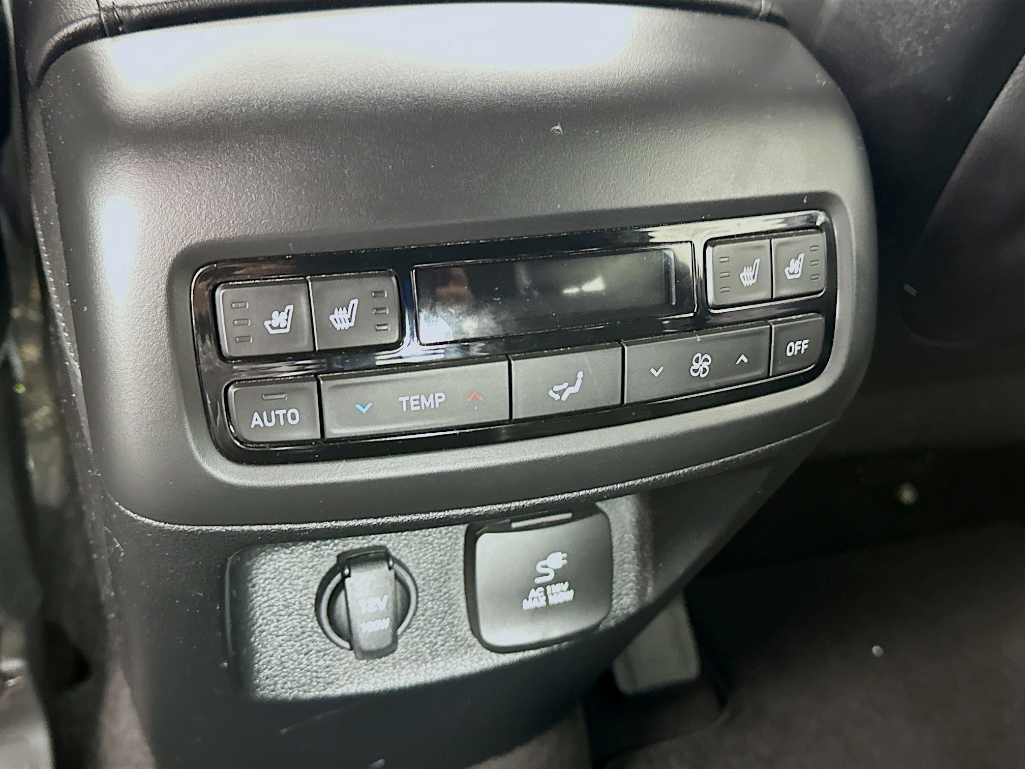 Used 2022 Hyundai Palisade Calligraphy image 28