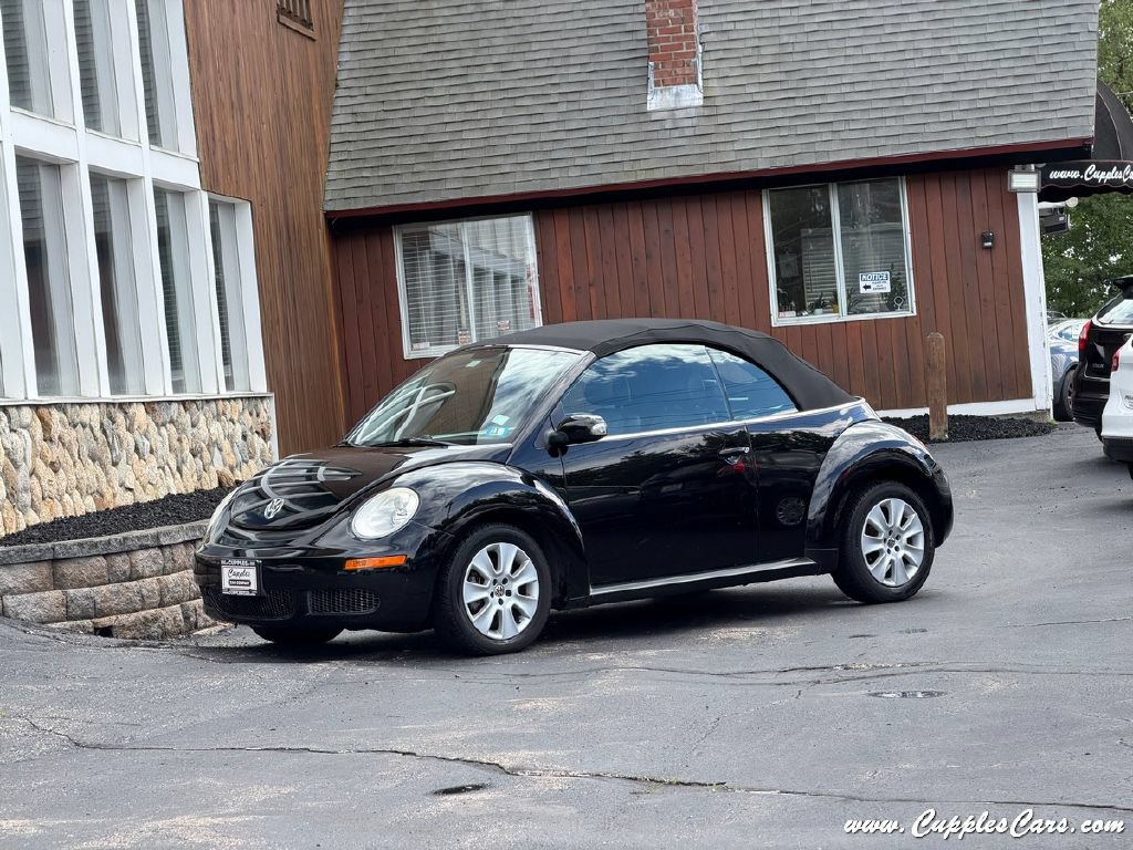 Used 2008 Volkswagen Beetle S FWD image 18