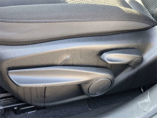 Used 2023 Jeep Renegade Altitude image 19