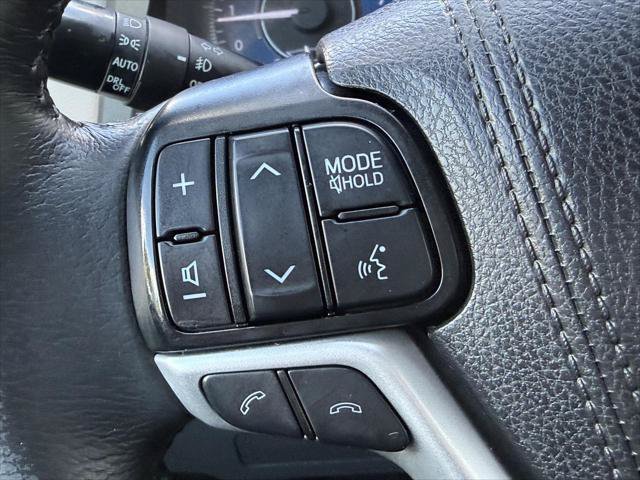 Certified 2019 Toyota Sienna XLE w/ XLE Navigation Package AWD/4WD image 26