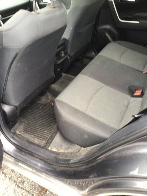 Used 2021 Toyota RAV4 XLE image 7