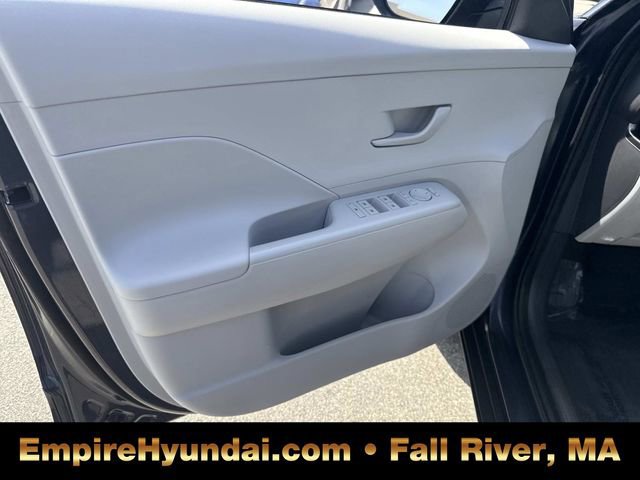 Used 2024 Hyundai Kona SEL image 16