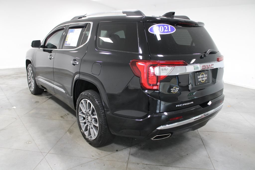 Used 2021 GMC Acadia Denali w/ Denali Technology Package FWD image 7