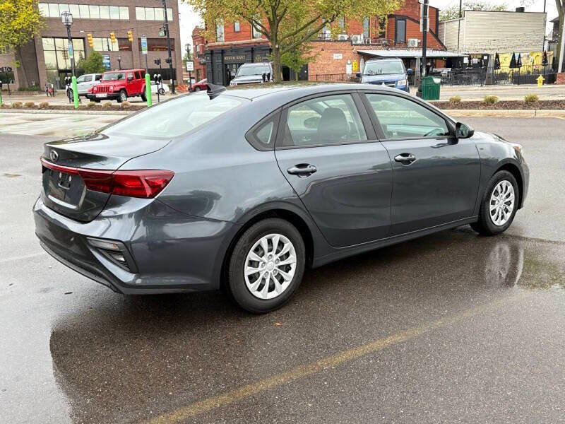 Used 2020 Kia Forte Sedan image 7