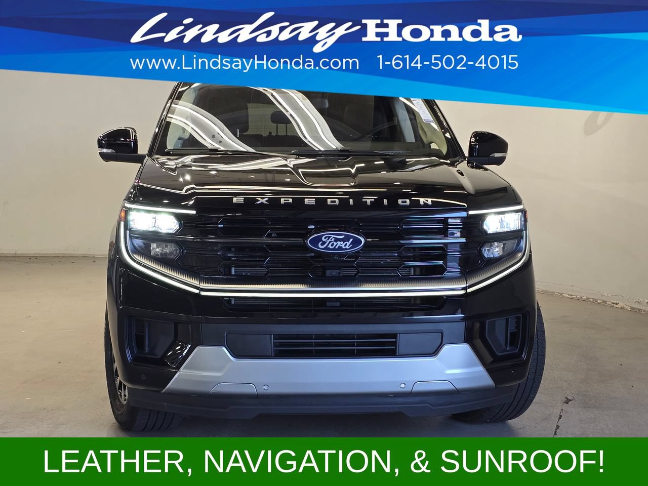Used 2025 Ford Expedition Max Platinum AWD/4WD image 2