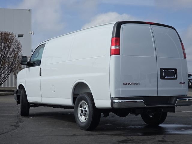 New 2026 GMC Savana 2500 Work Van w/ Driver Convenience Package image 17