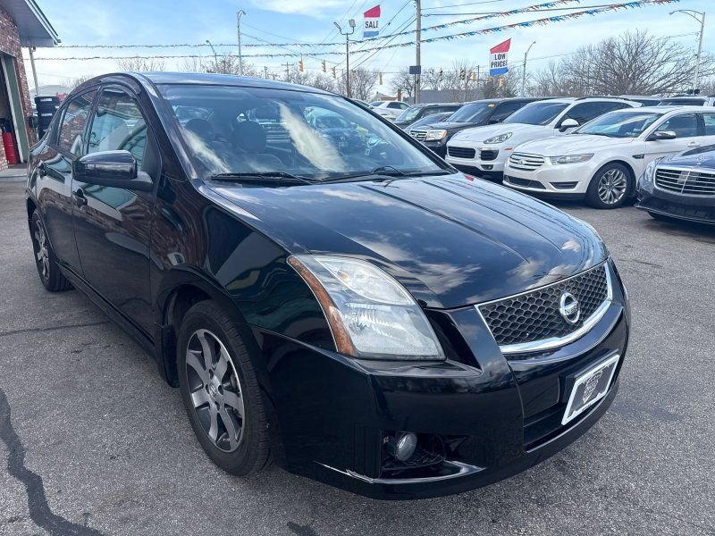 Used 2012 Nissan Sentra 2.0 SR w/ Special Edition Pkg image 3