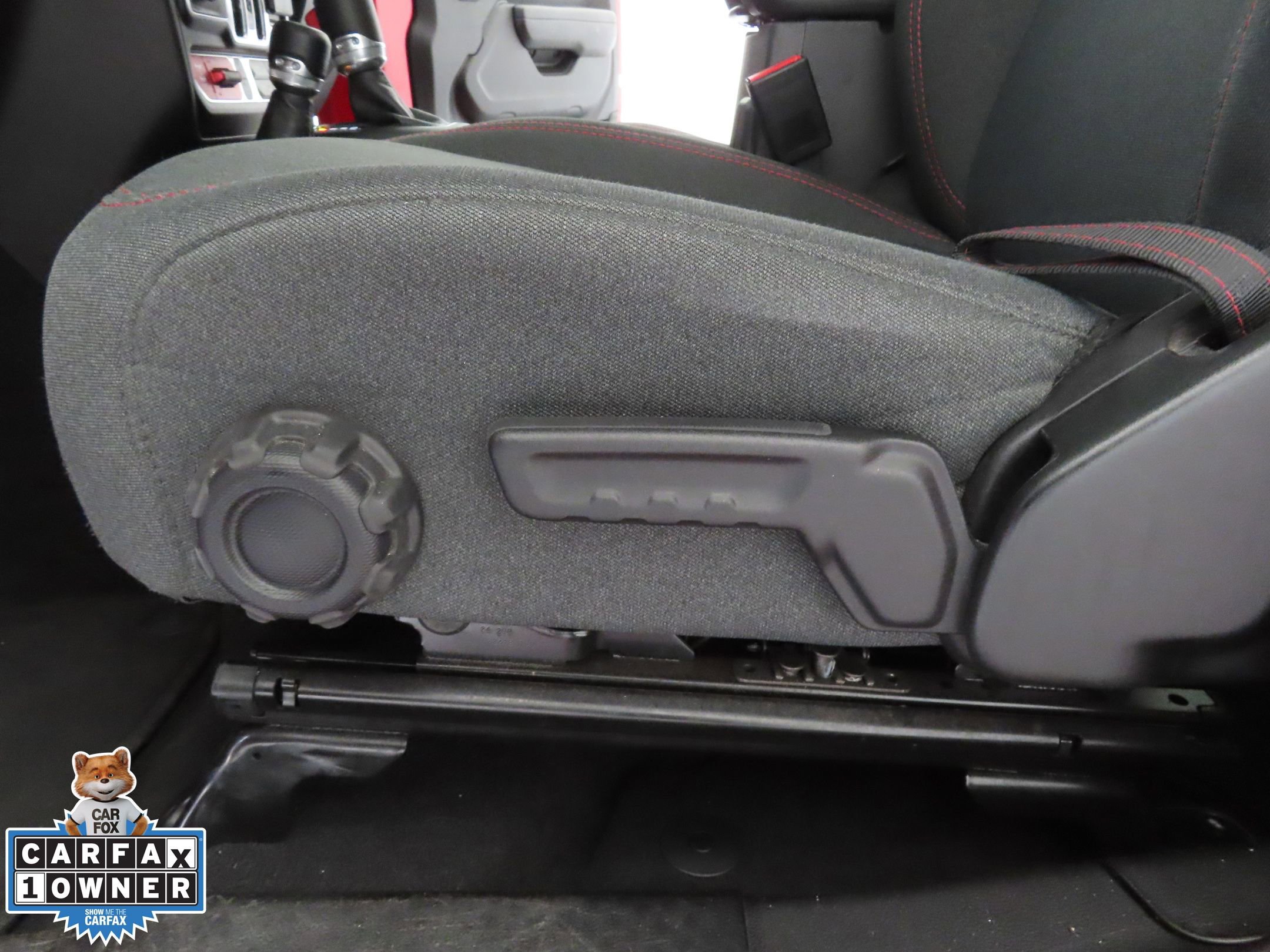 Used 2025 Jeep Wrangler Unlimited Rubicon AWD/4WD image 29