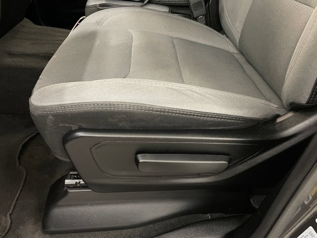 Used 2022 RAM 1500 Big Horn RWD image 21