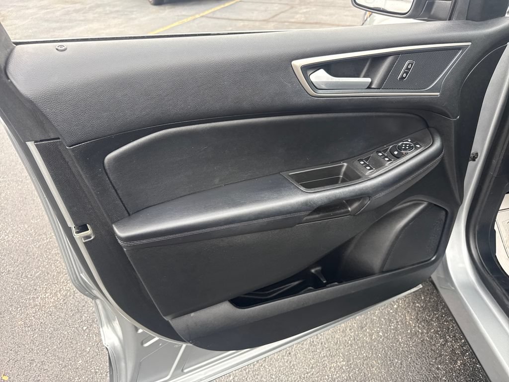 Used 2024 Ford Edge SEL w/ Convenience Package AWD/4WD image 27