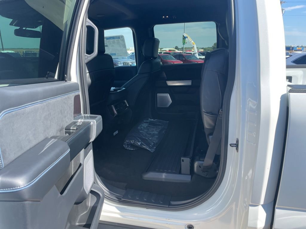 New 2026 Ford F350 Platinum w/ FX4 Off-Road Package image 26