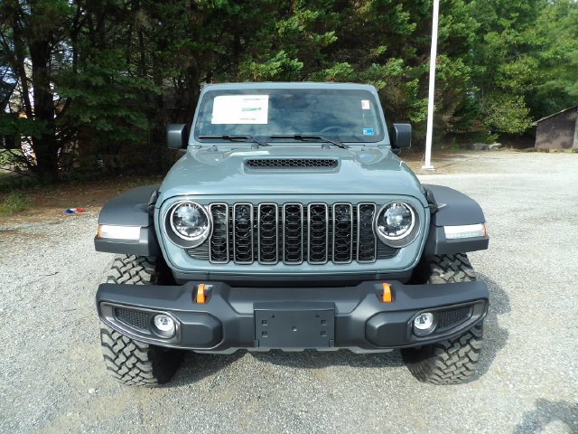 New 2026 Jeep Gladiator Mojave w/ Safety Group AWD/4WD image 8