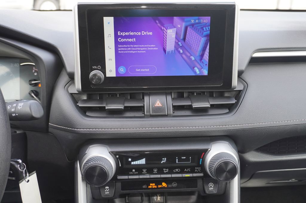 Certified 2025 Toyota RAV4 LE image 17