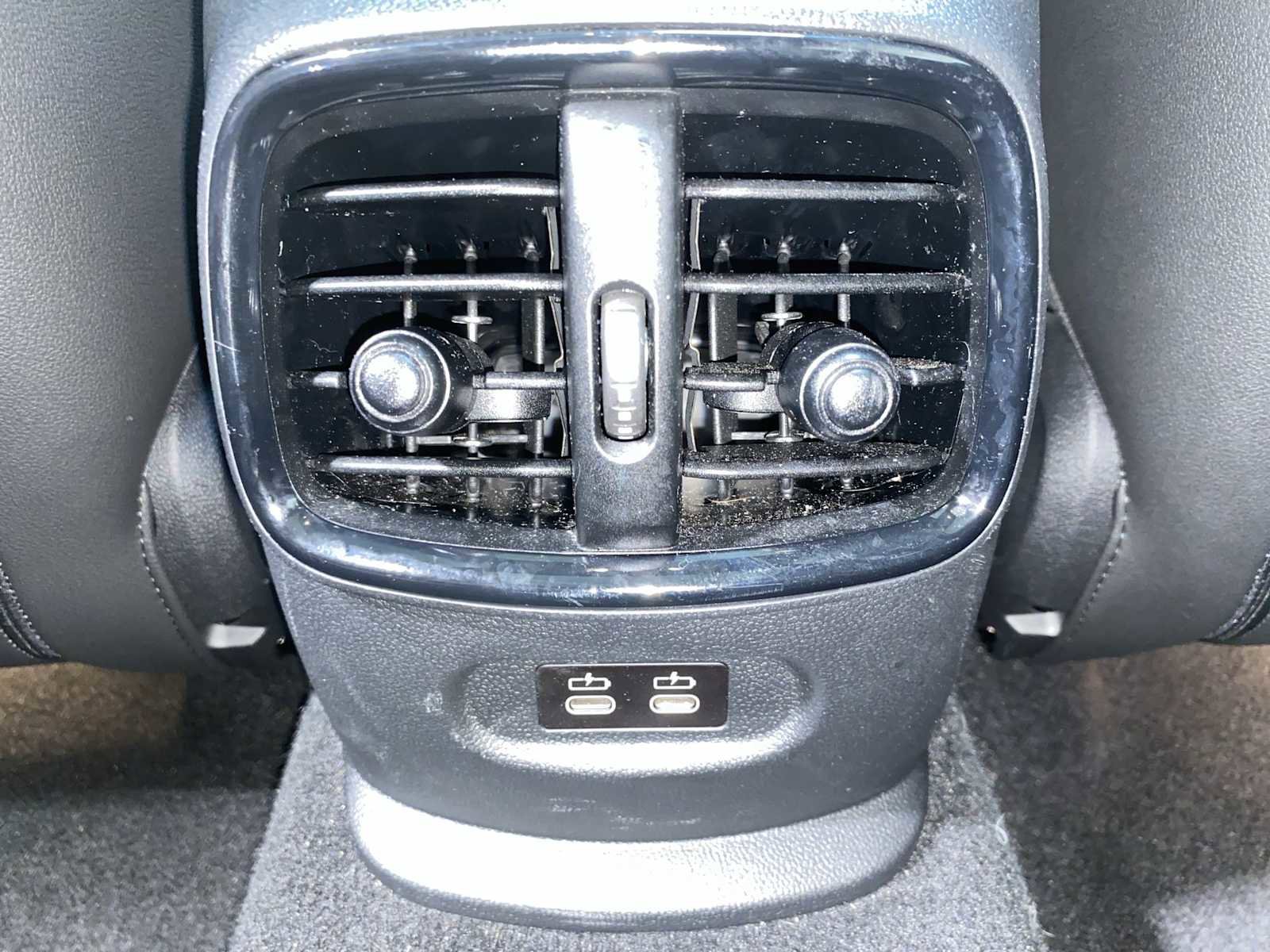 Used 2024 MINI Cooper Clubman S w/ Signature Upholstery Package image 25