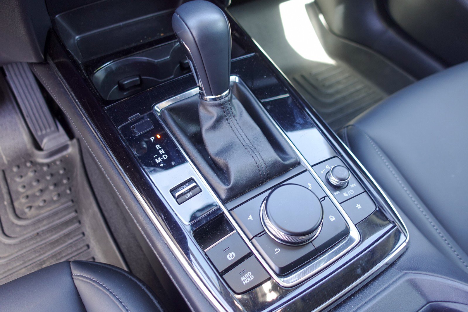 Used 2025 MAZDA CX-30 AWD 2.5 S w/ Preferred Package image 19