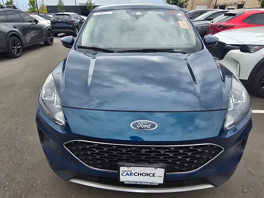 Used 2020 Ford Escape SE FWD image 18