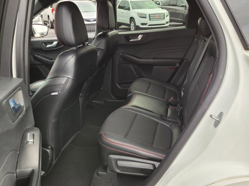 Used 2024 Ford Escape ST-Line w/ Equipment Group 301A FWD image 6