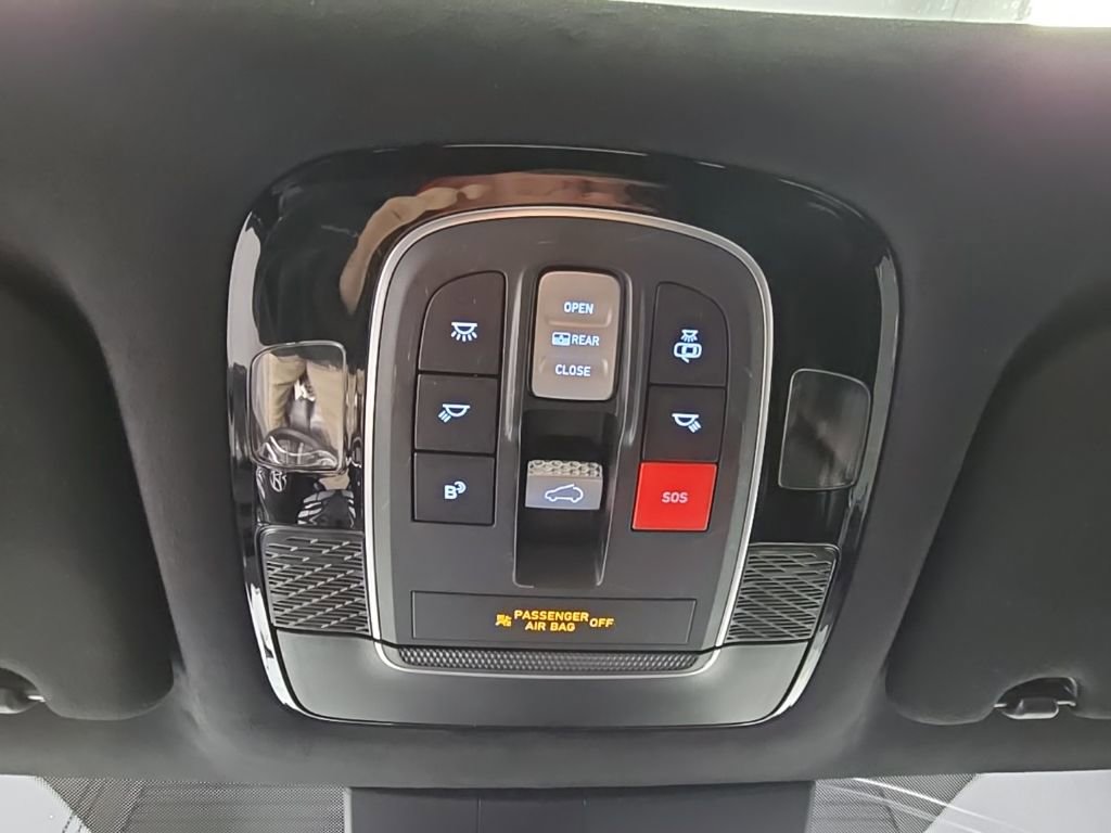 Used 2024 Hyundai Palisade Calligraphy image 26