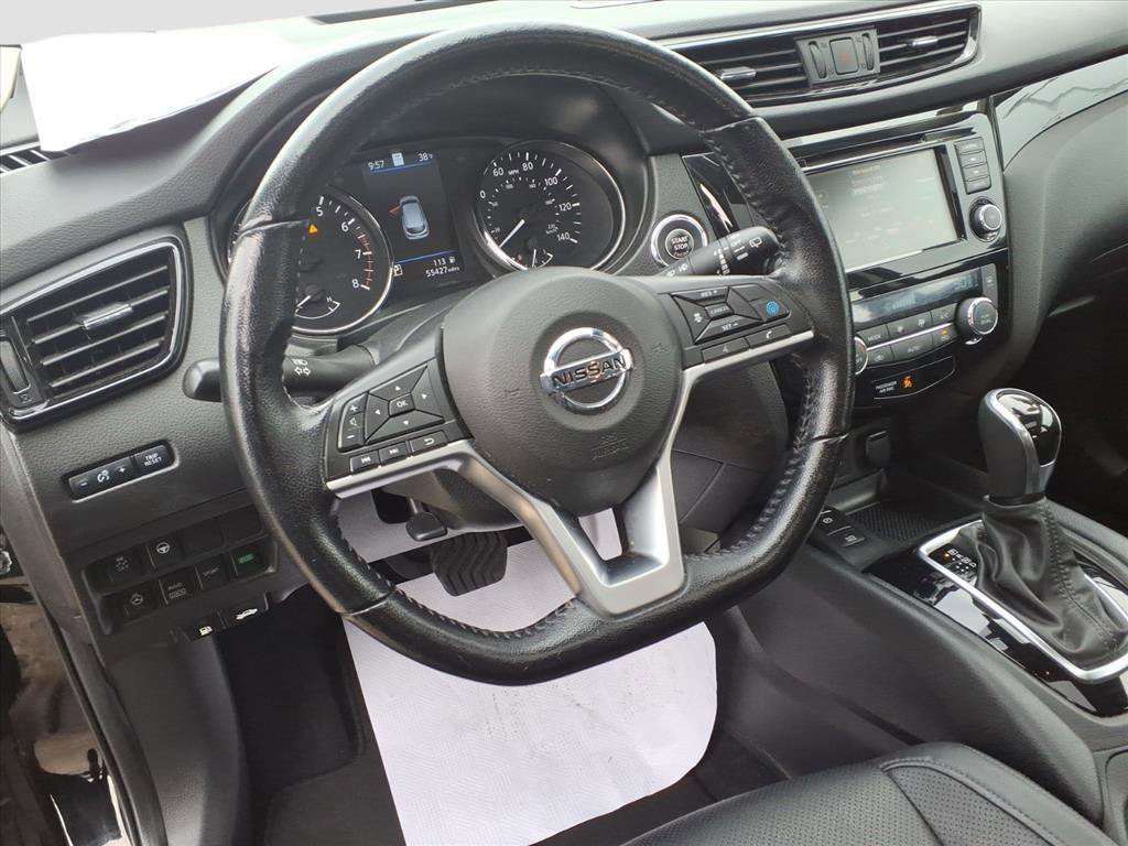 Used 2022 Nissan Rogue Sport SL w/ Premium Package image 12