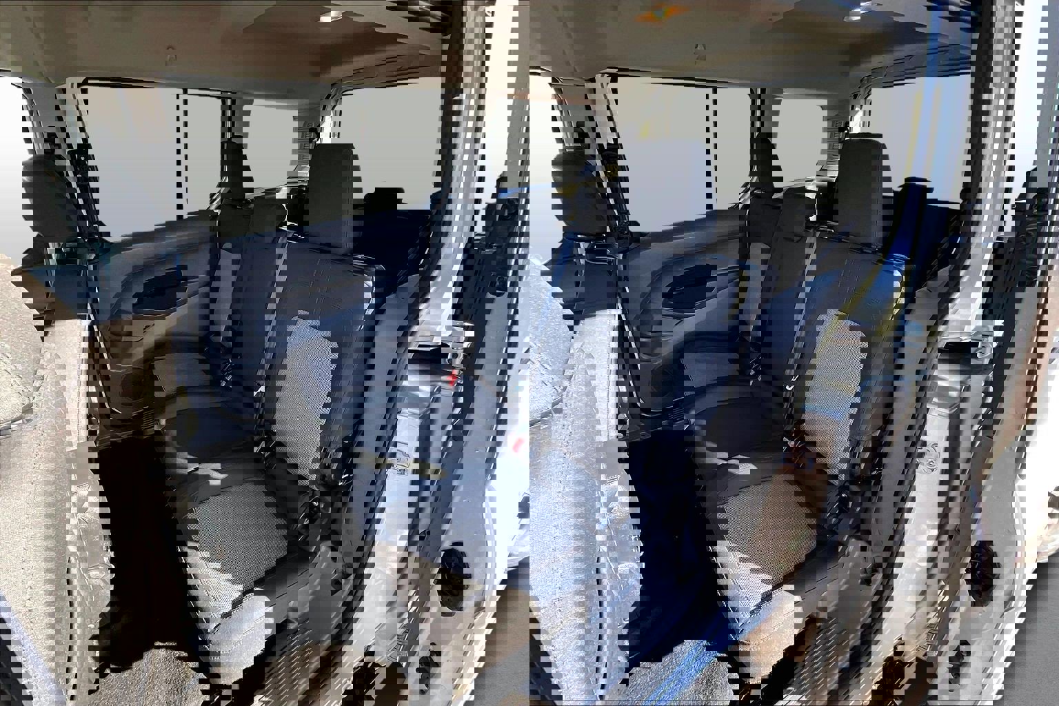 Used 2021 Ford Transit Connect XL image 24