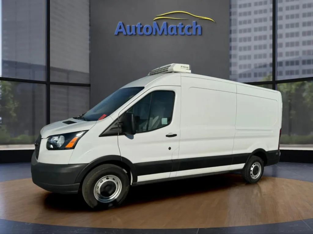 Used 2019 Ford Transit 250 148 Medium Roof image 6