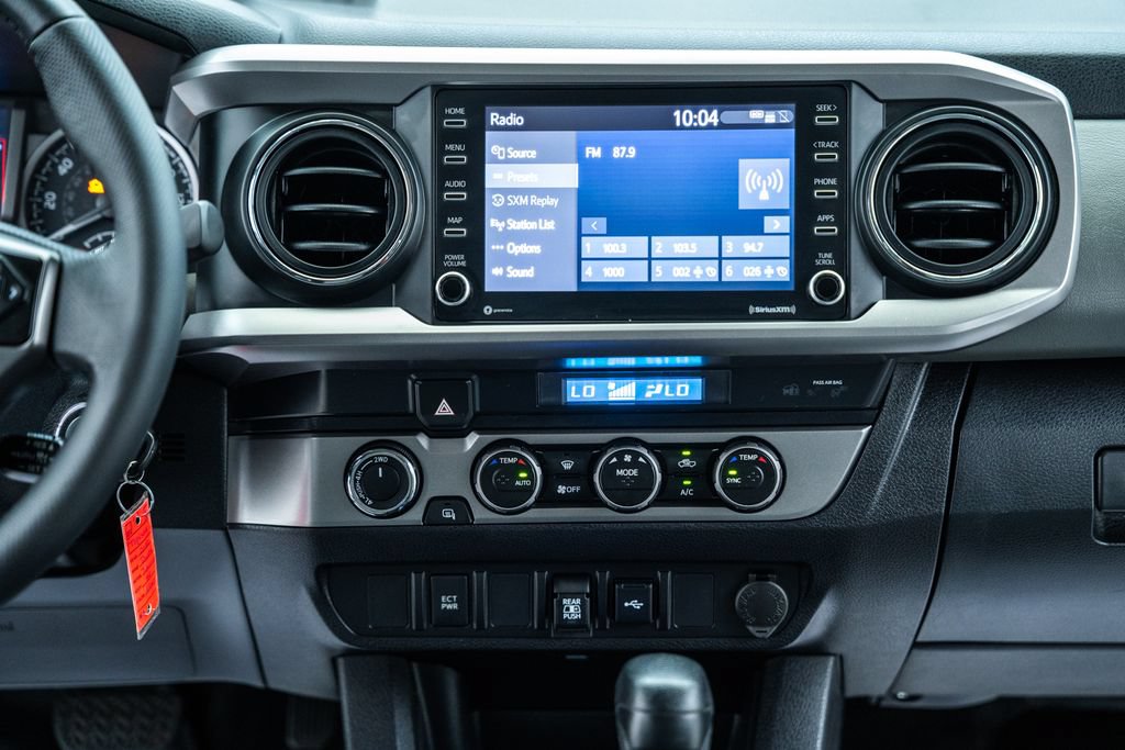 Certified 2022 Toyota Tacoma SR5 AWD/4WD image 22