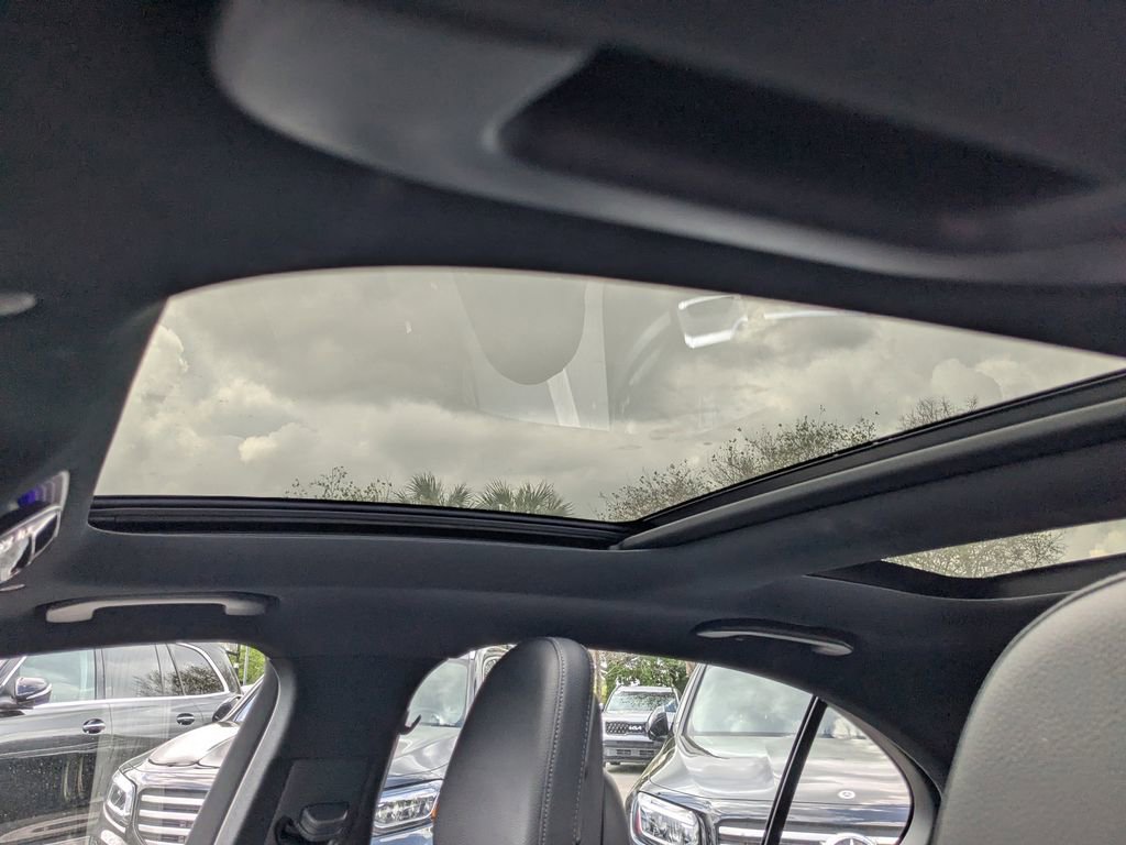 Certified 2024 Mercedes-Benz C 300 4MATIC Sedan image 7