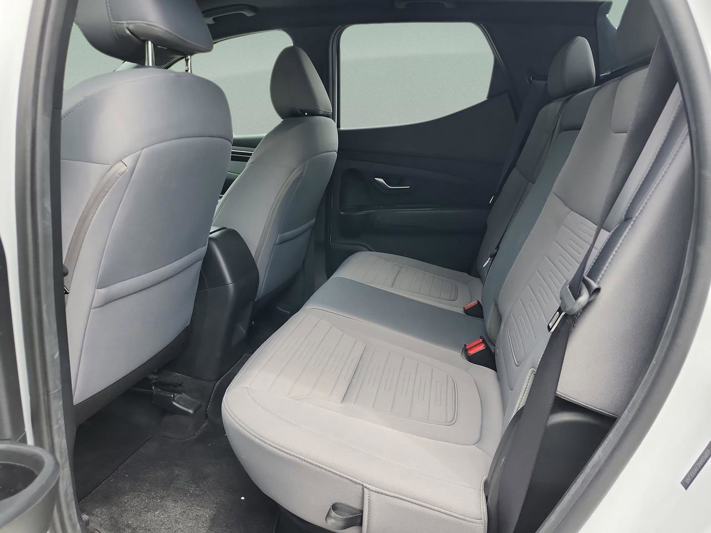 Certified 2022 Hyundai Santa Cruz SEL Premium AWD/4WD image 16