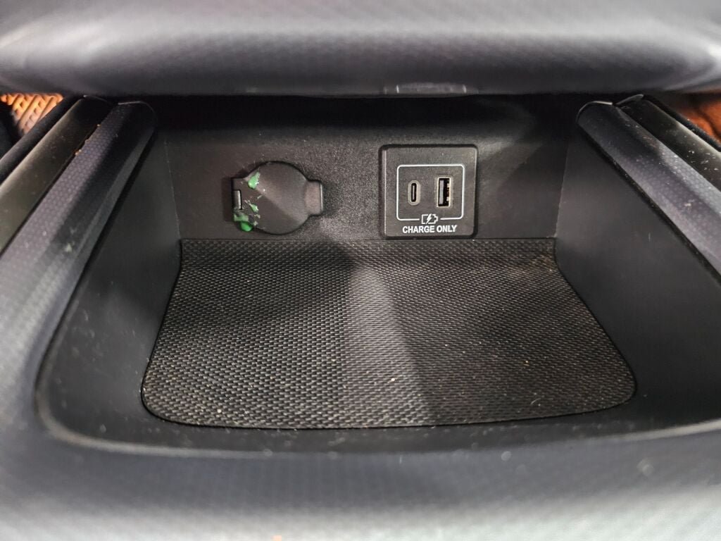 Used 2020 Nissan Pathfinder SL AWD/4WD image 26