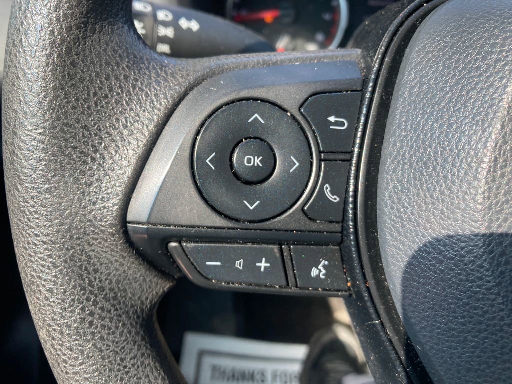 Used 2020 Toyota RAV4 LE image 35