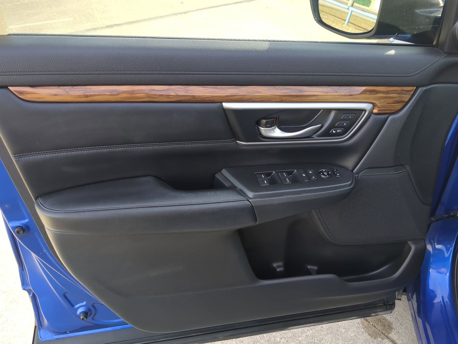 Used 2020 Honda CR-V EX-L image 13